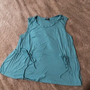 Sleeveless Teal Top